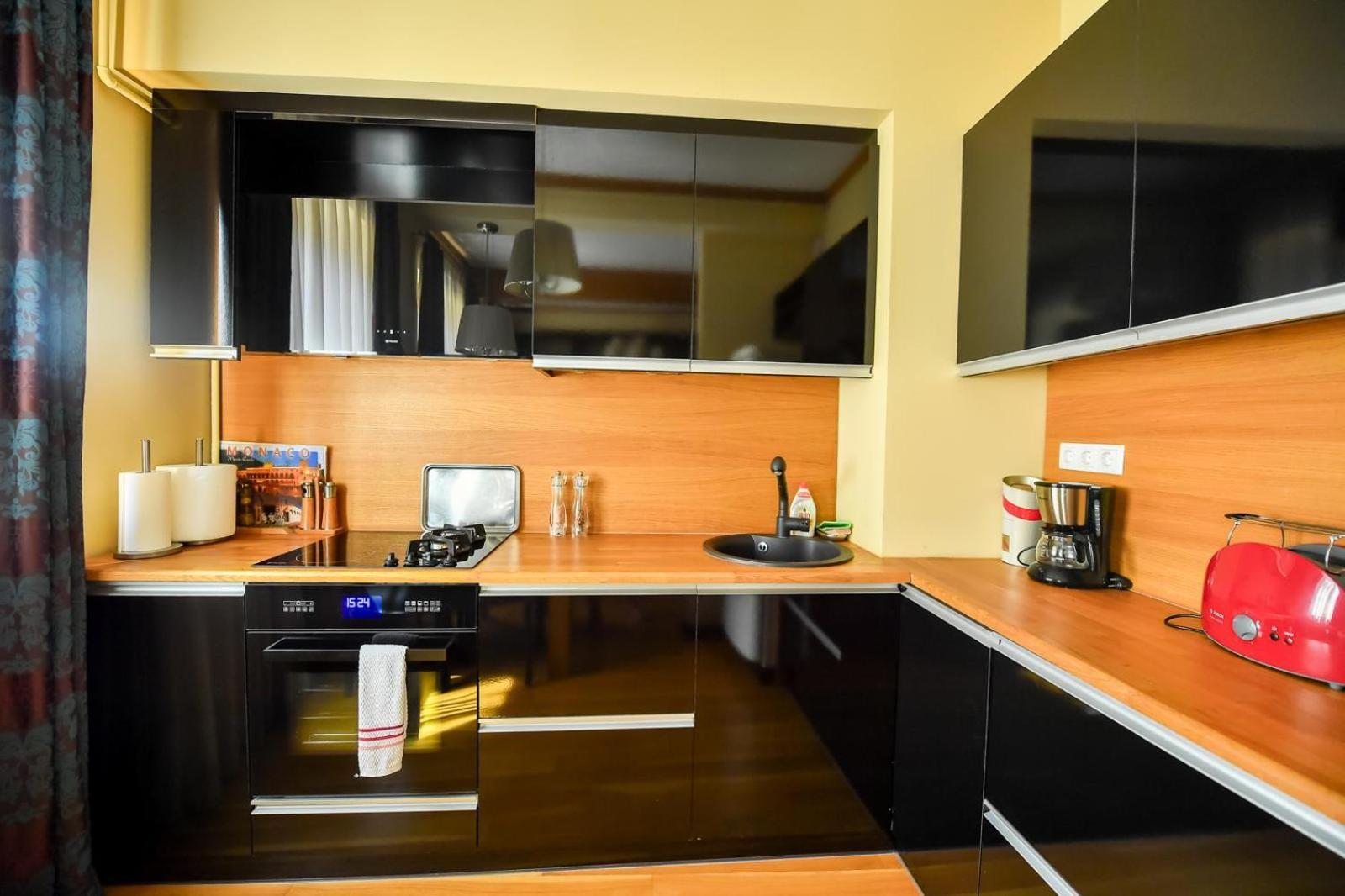 Luxury Apartment Braşov Exteriör bild