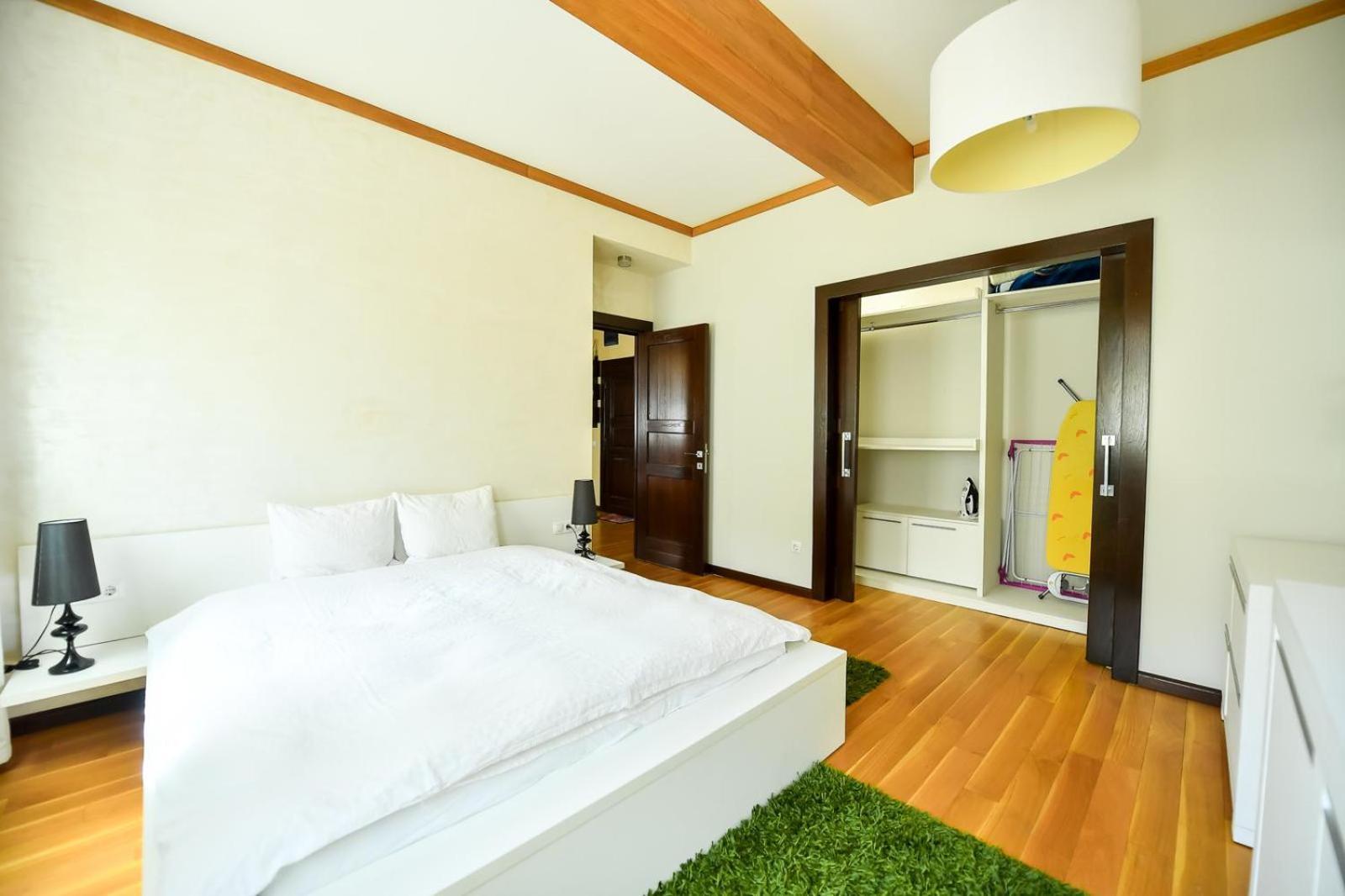 Luxury Apartment Braşov Exteriör bild